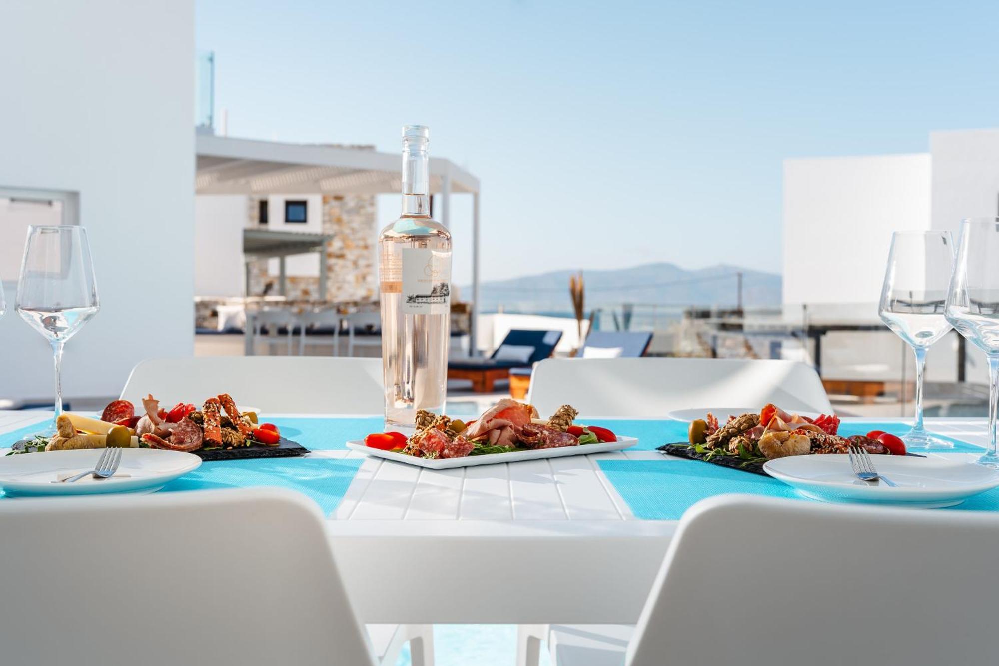 Naxos Superior Villa