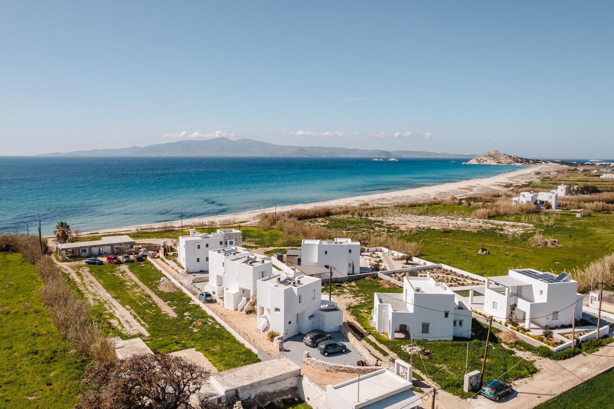 Villa Naxos Superior