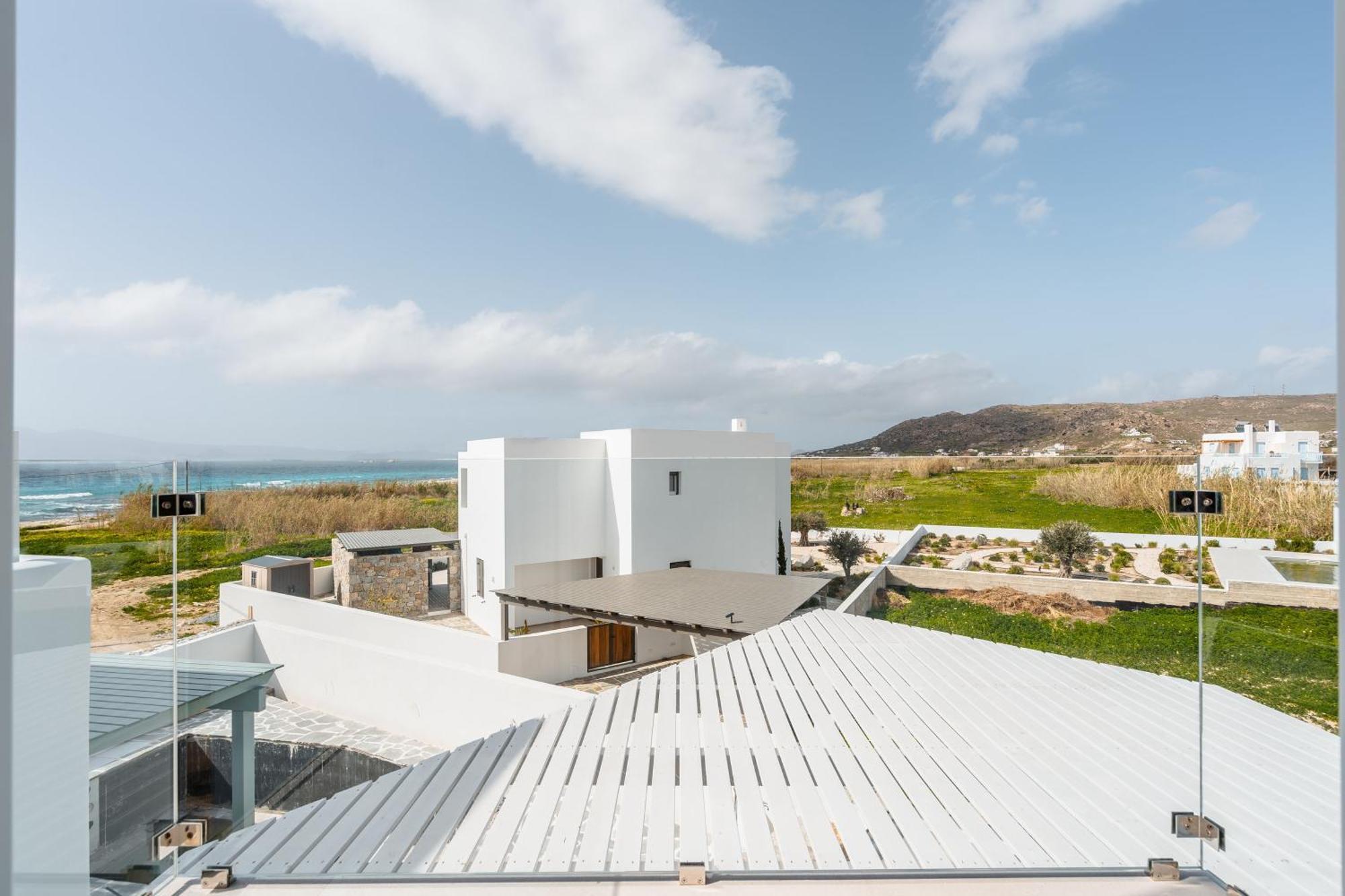 Villa Naxos Superior